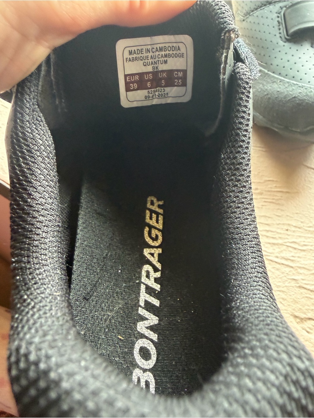 Bontrager Black Quantum Mountain Bike Shoes three-strap hook loop Closure SZ 6 - Picture 8 of 11